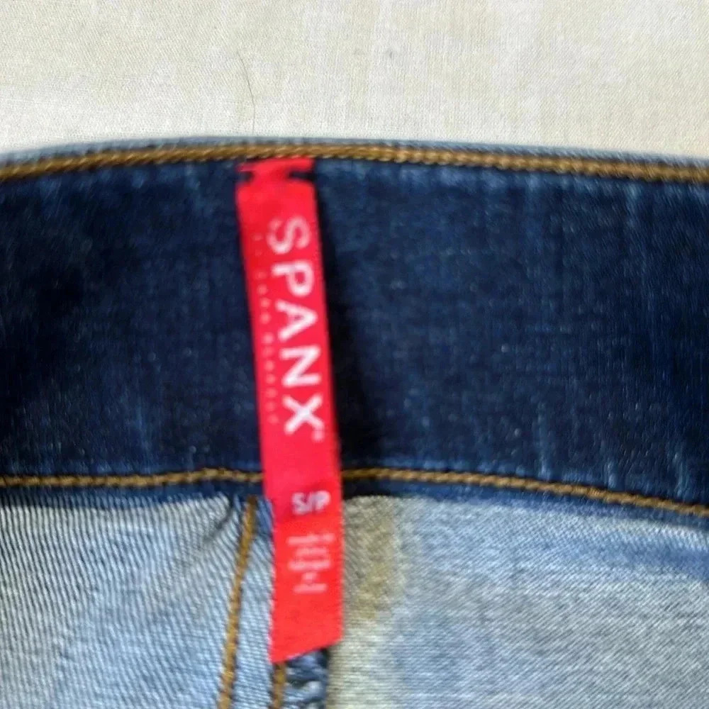 Spanx Cropped Flare High Waisted Blue Pull On Jeans S 20231R - Picture 7 of 11